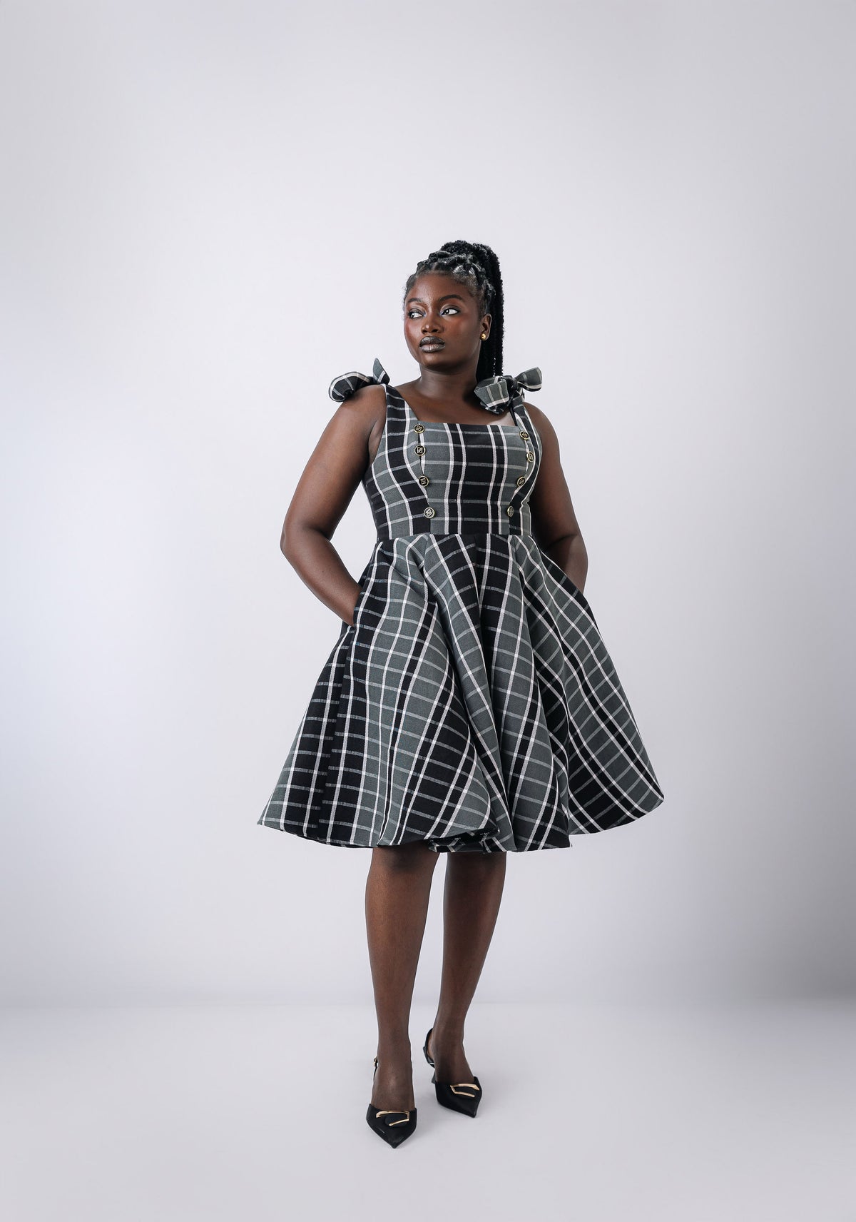 Yette Pinafore